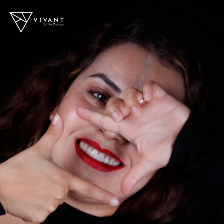 VIVANTSMILEDESING2-768x768